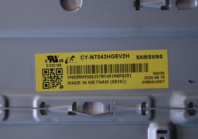 CY-NT043HGEV2H модуль в сборе с подсветкой и отражателями