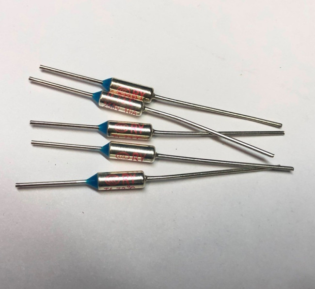 Термопредохранитель 73°C 10A 250V