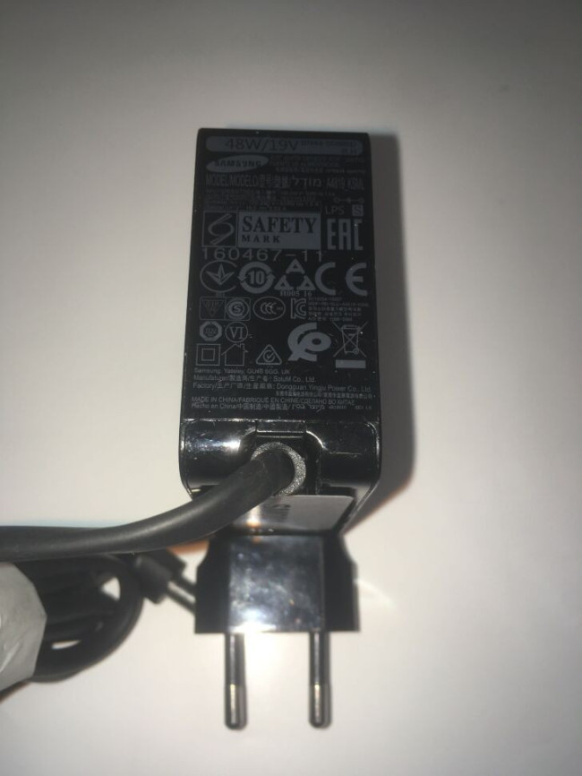 A4819_KSML BN44-00886E